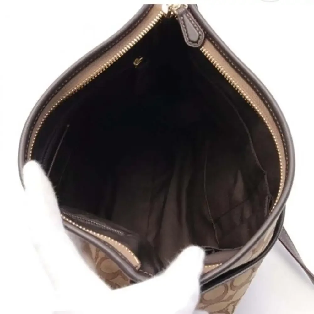 Coach Crossbody File bag Signature Brown